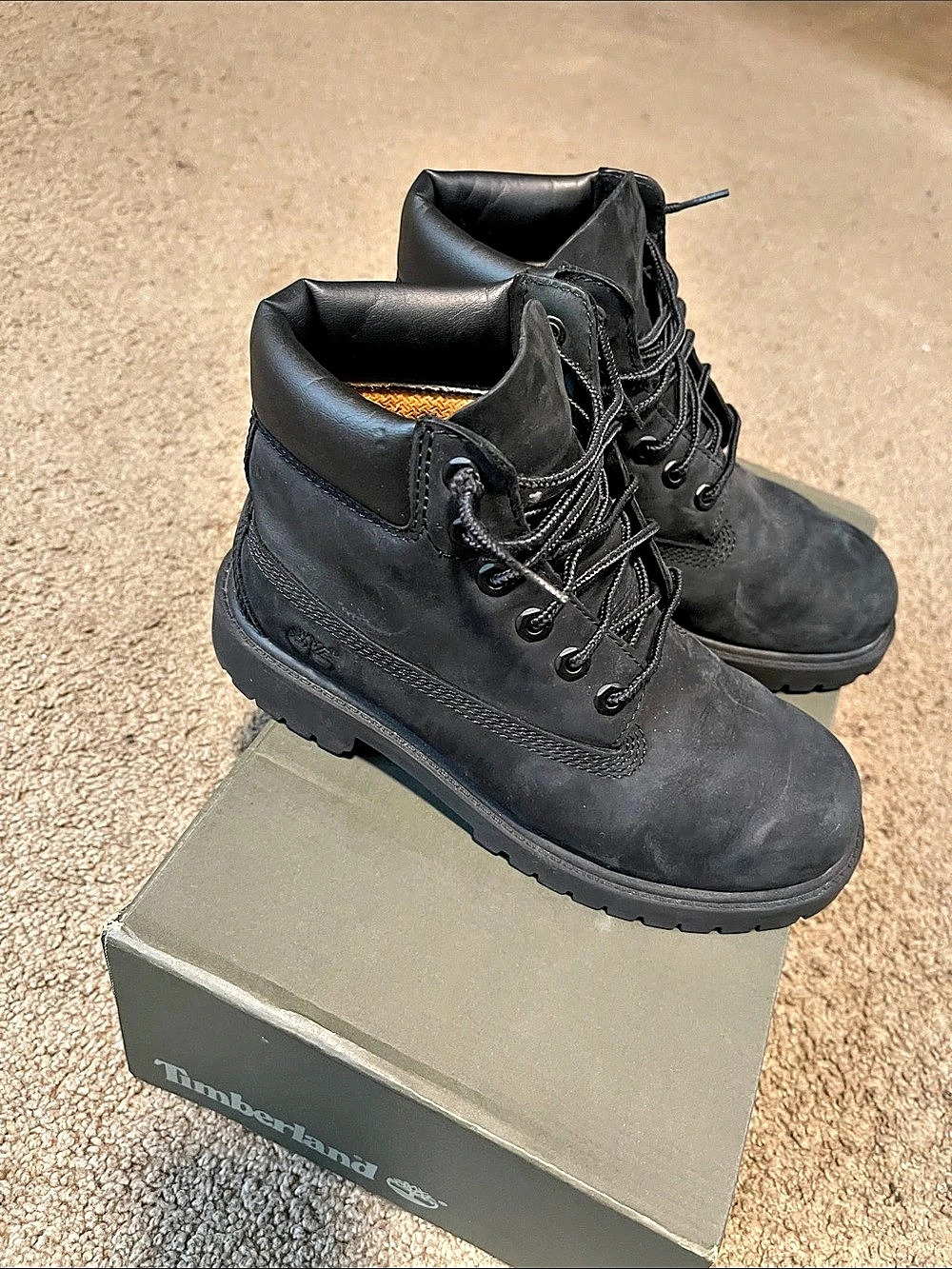 Timberland Youth Premium 6-Inch Waterproof Boot Black US 2.5 M/M